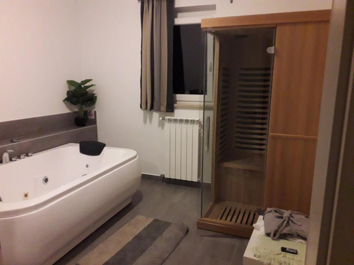 B&B Villa Vela Умаг Экстерьер фото